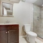 Image of the Shower Room and toilet of the house at 93 Royal Avenue